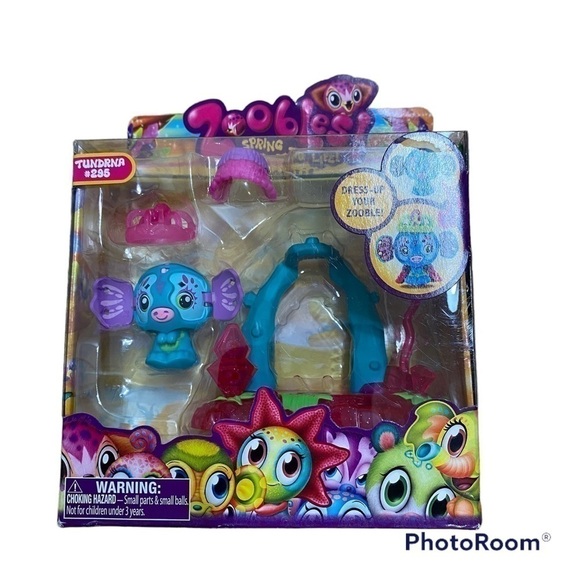 Zoobles Dressoobles #294 Tundrna Action Figure NEW Kids Toy - Picture 2 of 6